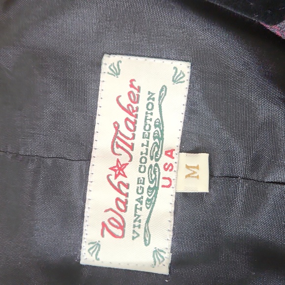 Vest - Picture 2 of 3